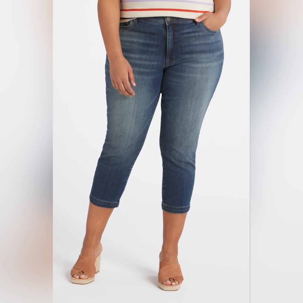 Kut From The Kloth Lauren Crop Straight Leg Jean NWT